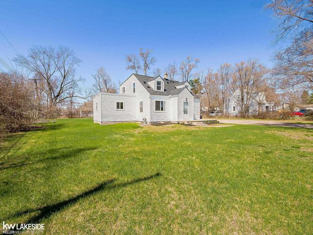 47051 Frederick Road, Shelby Twp, MI 48317