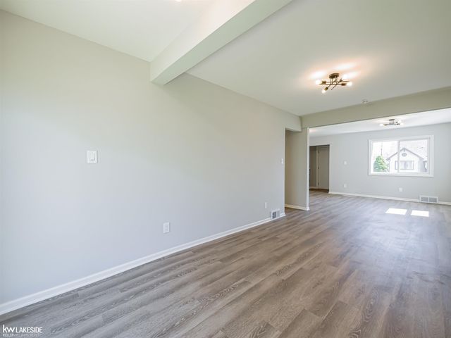 47051 Frederick Road, Shelby Twp, MI 48317