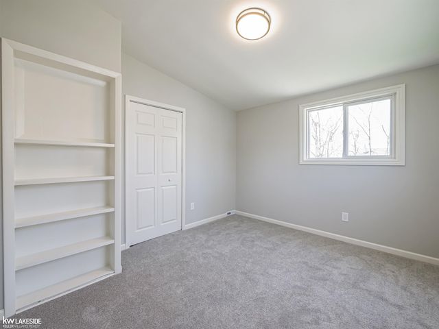 47051 Frederick Road, Shelby Twp, MI 48317