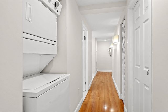 1 Watermill Pl 319, Arlington, MA 02476