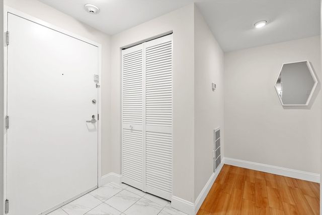 1 Watermill Pl 319, Arlington, MA 02476