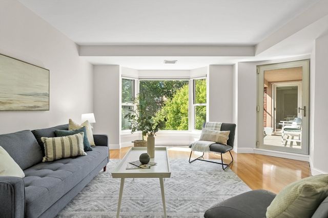 1 Watermill Pl 319, Arlington, MA 02476