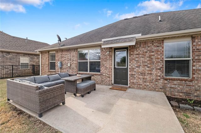2350 Bunker Lane, Farmington, AR 72730