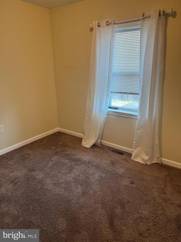 422 KANSAS RD, Warrington, PA 18976