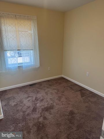 422 KANSAS RD, Warrington, PA 18976