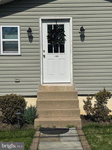 422 KANSAS RD, Warrington, PA 18976