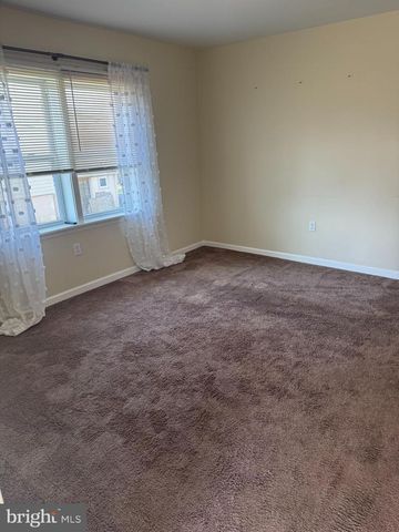 422 KANSAS RD, Warrington, PA 18976