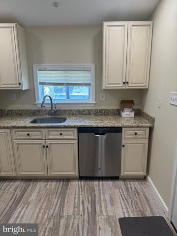 422 KANSAS RD, Warrington, PA 18976