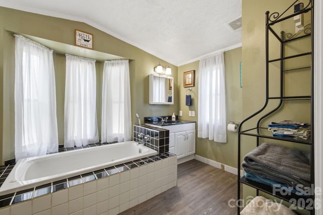 7511 Virginia Ridge, Connelly Springs, NC 28612