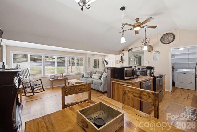 7511 Virginia Ridge, Connelly Springs, NC 28612