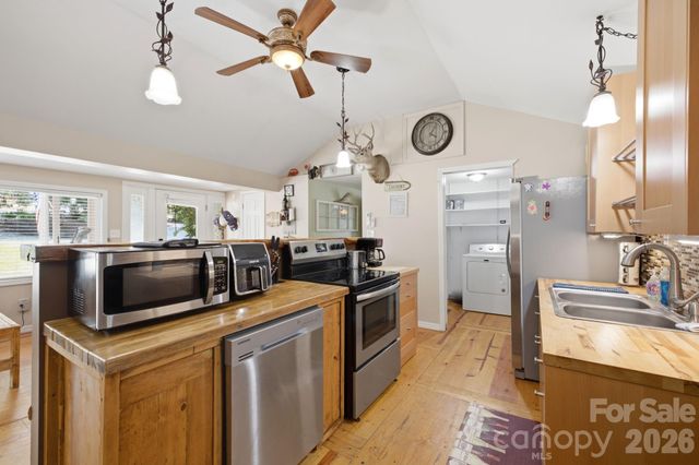 7511 Virginia Ridge, Connelly Springs, NC 28612