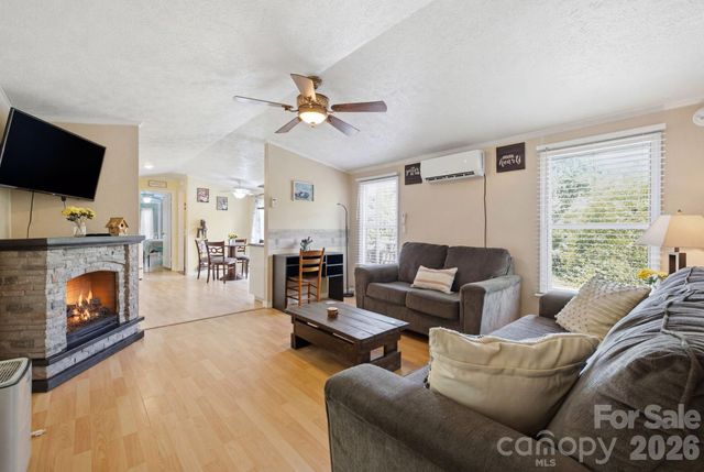7511 Virginia Ridge, Connelly Springs, NC 28612