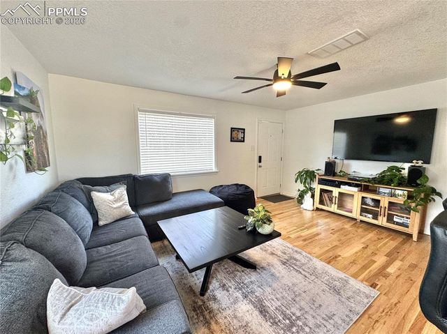 716 Quillian Avenue, Pueblo, CO 81005