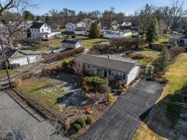 4 James St, Washington Boro, NJ 07882