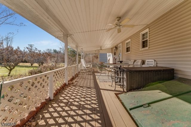 4 James St, Washington Boro, NJ 07882