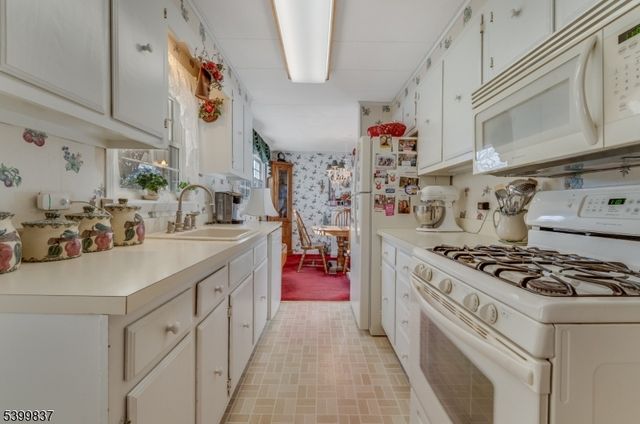 4 James St, Washington Boro, NJ 07882