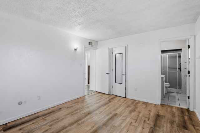 930 Martha Jean Road, Belen, NM 87002