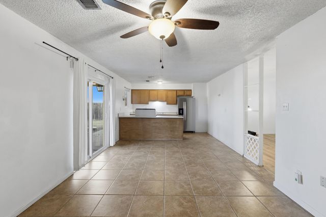 930 Martha Jean Road, Belen, NM 87002