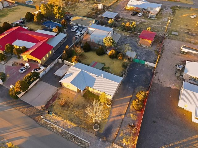 930 Martha Jean Road, Belen, NM 87002