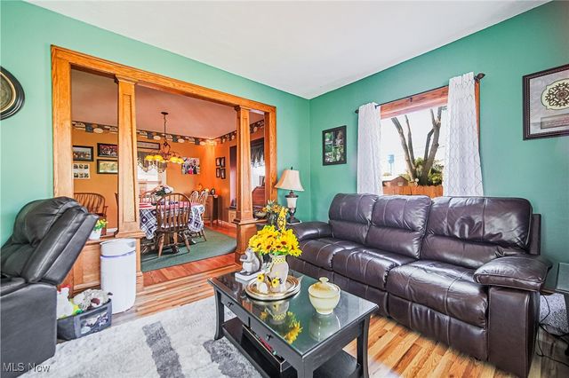 153 S Main Street, Creston, OH 44217