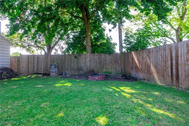 153 S Main Street, Creston, OH 44217