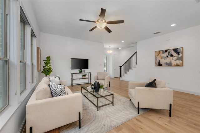 166 Mccartt Drive, Lewisville, TX 75067