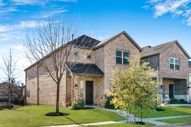 166 Mccartt Drive, Lewisville, TX 75067
