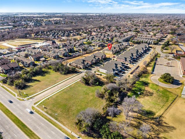 166 Mccartt Drive, Lewisville, TX 75067