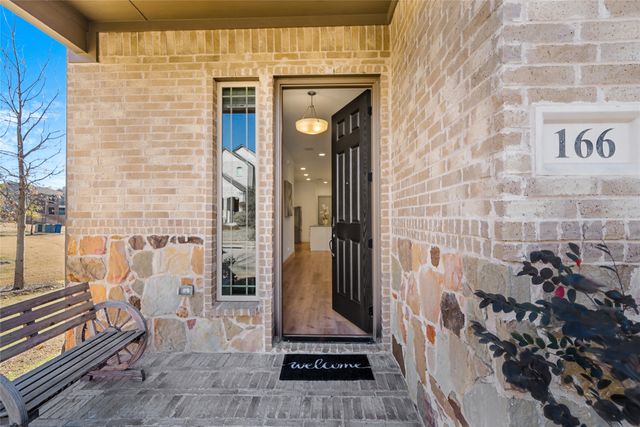 166 Mccartt Drive, Lewisville, TX 75067