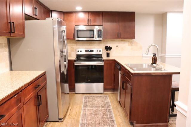 3169 Raceside Drive, Akron, OH 44319
