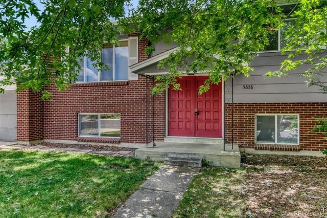 5858 Pierson Street, Arvada, CO 80004