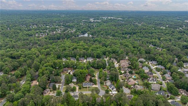 2352 Brittany Lane, Marietta, GA 30062