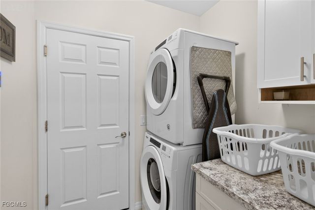 2497 Ciales CT, Cape Coral, FL 33909