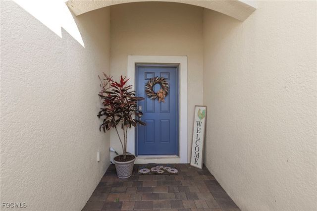 2497 Ciales CT, Cape Coral, FL 33909