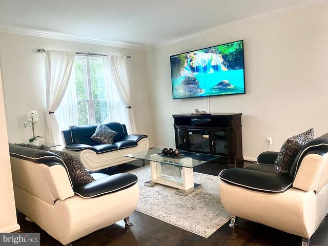 2230 WIMBLEDON CIR, Silver Spring, MD 20906