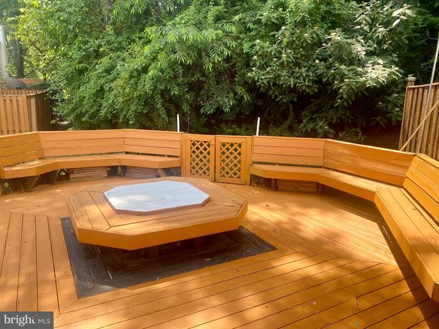 2230 WIMBLEDON CIR, Silver Spring, MD 20906