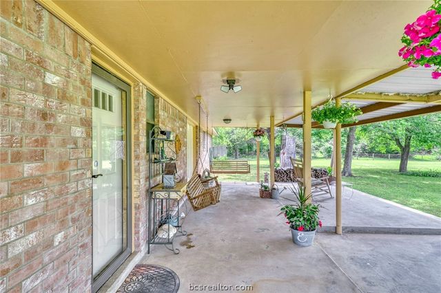 5350 Wiseman Road, Midway, TX 75852
