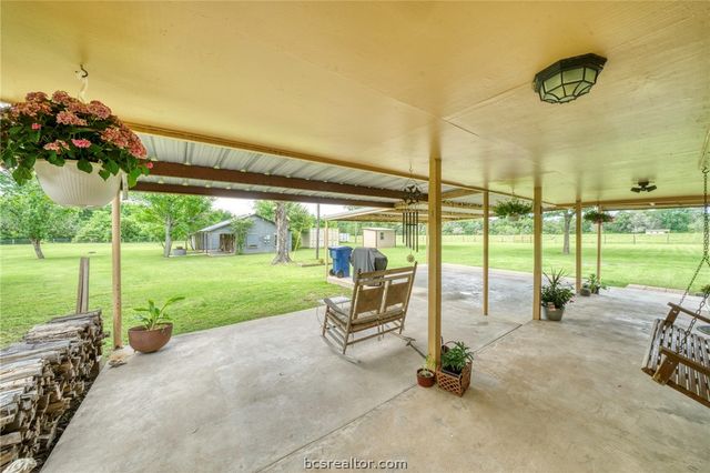 5350 Wiseman Road, Midway, TX 75852