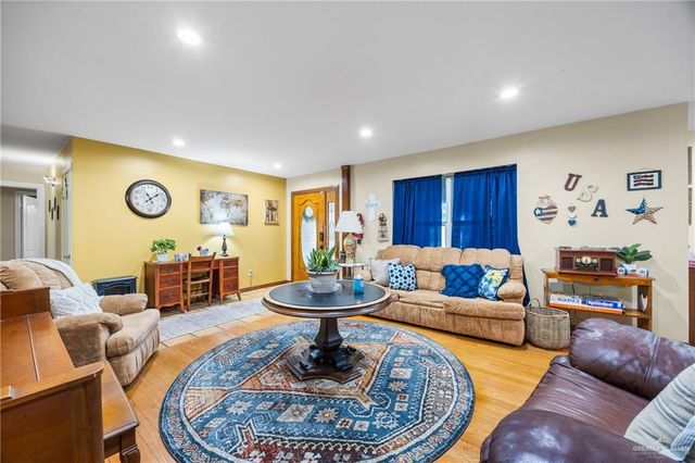 1404 Tulip Avenue, Mcallen, TX 78504