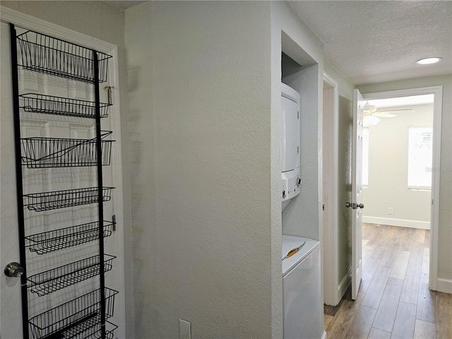 1507 CHARM LANE 2, Tampa, FL 33612