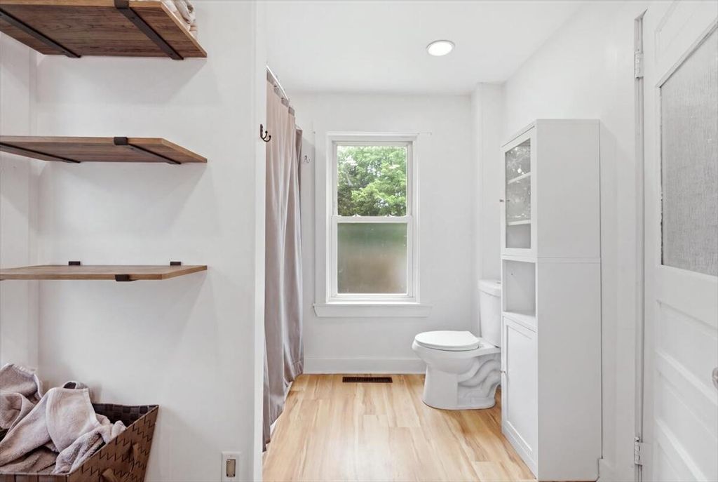 36 Winter Street, Lewiston, ME 04240 — photo 3