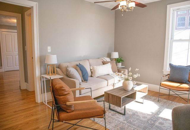 8 Common St 3, Stoneham, MA 02180