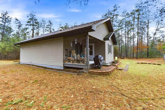 1625 Campfire Road, Nekoosa, WI 54457