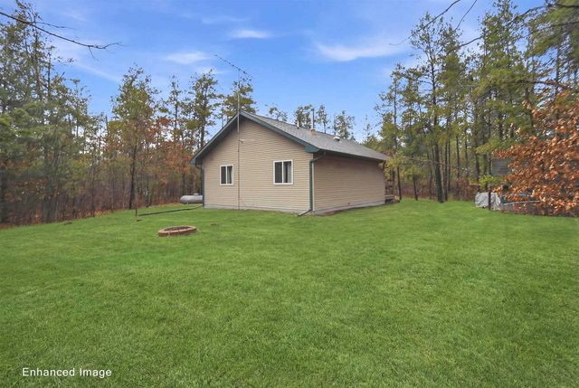 1625 Campfire Road, Nekoosa, WI 54457