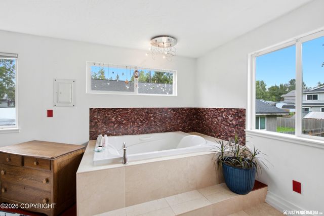 5016 E 24th Avenue, Anchorage, AK 99508