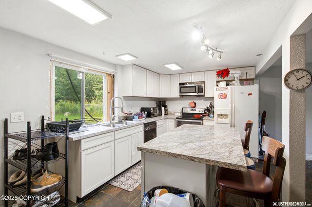 5016 E 24th Avenue, Anchorage, AK 99508