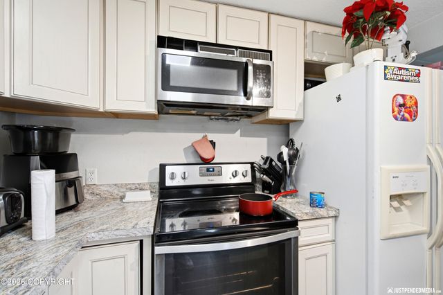 5016 E 24th Avenue, Anchorage, AK 99508