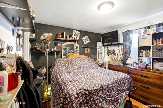 5016 E 24th Avenue, Anchorage, AK 99508