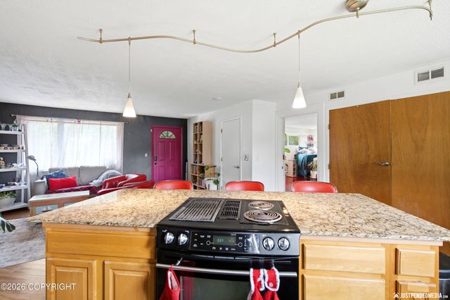 5016 E 24th Avenue, Anchorage, AK 99508
