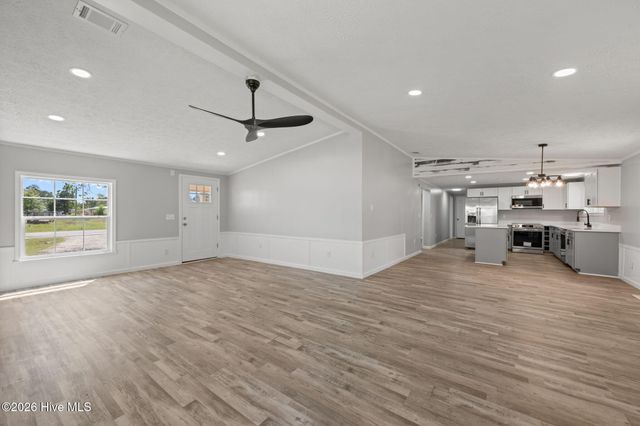 722 Billy Drive, New Bern, NC 28562